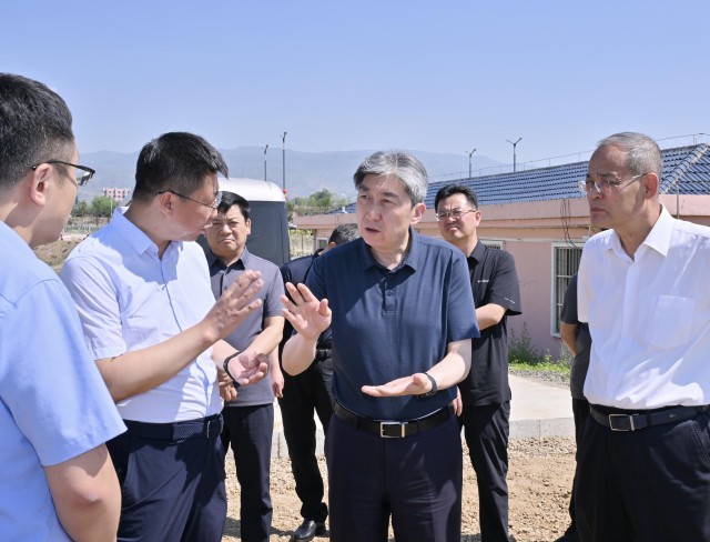 在繁峙县滹沱河笔峰村。冯晓磊摄.jpg